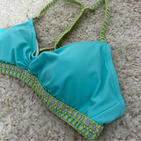 Victoria's Secret Seafoam Glow Crochet  Triangle Swim Top Size L - Picture 4 of 5